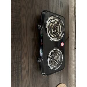 Mainstays Portable Double Burner Hot Plate – 120V~ 1800W - Never Used